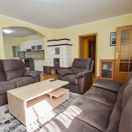 Apartamento Ana-1 By Interhome