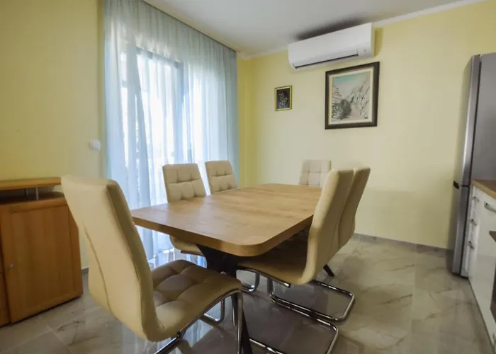 Appartement Ana-1 By Interhome Starigrad Paklenica